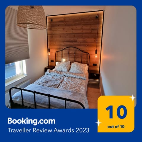 Bed, Photo of the whole room, Bedroom, Certificate/Award