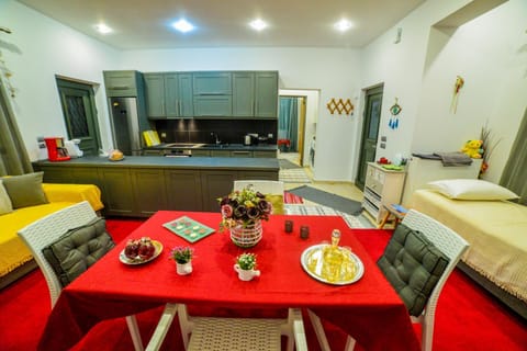 Giorgos’s Luxury Apartment. House in Leonidio