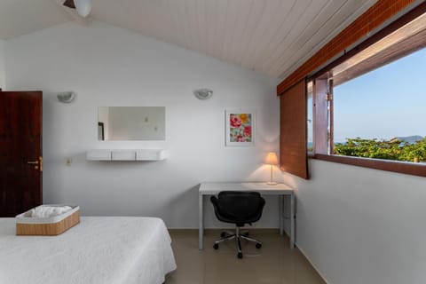 CONDOMÍNIO BUZIOS RESORT - PÉ NA AREIA - Casa 3 suites House in Armacao dos Buzios