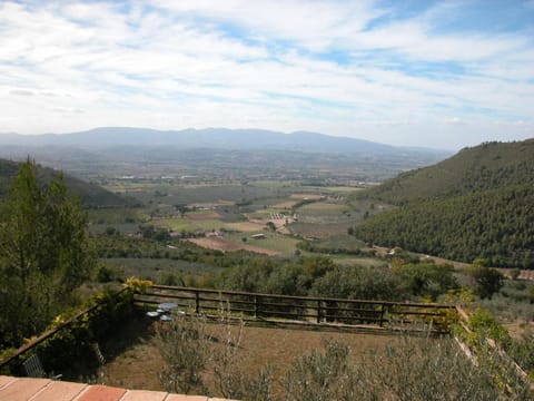 Agriturismo Istrice Innamorato Farm Stay in Umbria