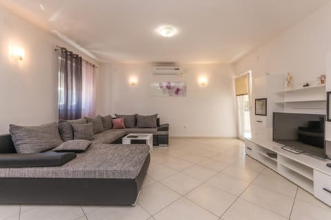 Apartment M&A Apartment in Biograd na Moru