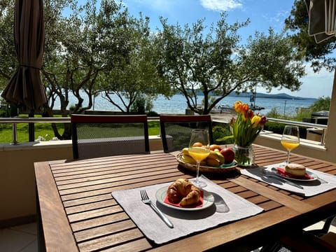 Balcony/Terrace, Sea view, Breakfast