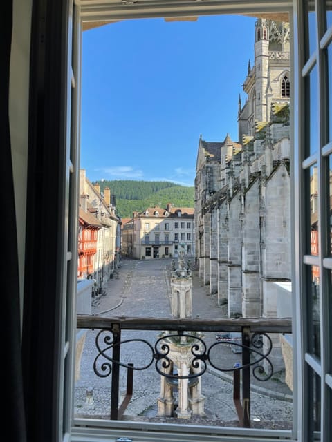 Studio 2 pers ou Appartement 4-7 pers Quartier Cathédrale Apartment in Autun