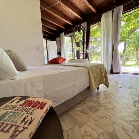 Bed, Decorative detail, Bedroom