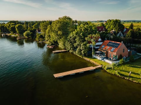 Property building, Day, Bird's eye view, Lake view