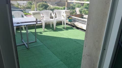 f2 avec terasse sud ouest Apartment in Dunkirk