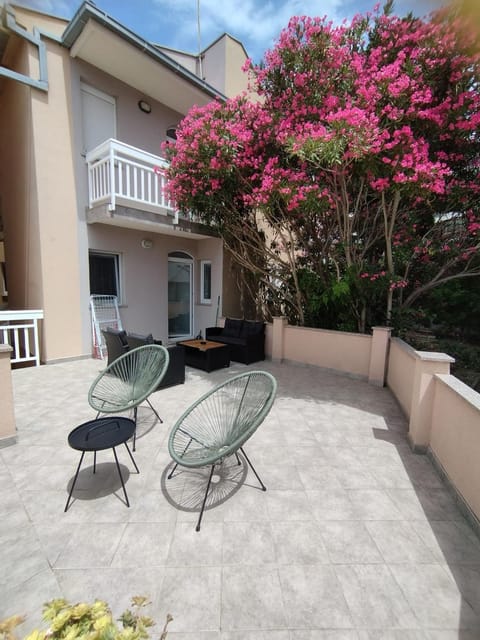 Apartment Petar - 20 meters from the Beach Apartment in Dubrovnik-Neretva County