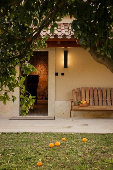 Balcony/Terrace, Garden view