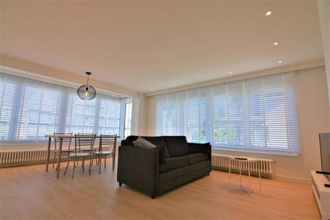 Sundown Beach Apartment in Koksijde