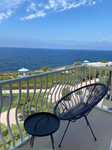 Lovely Sea View 3 Bedroom Apt in Marsalforn Gozo. Apartment in Malta