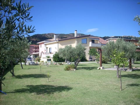 Property building, Garden