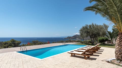 Sea view, Swimming pool