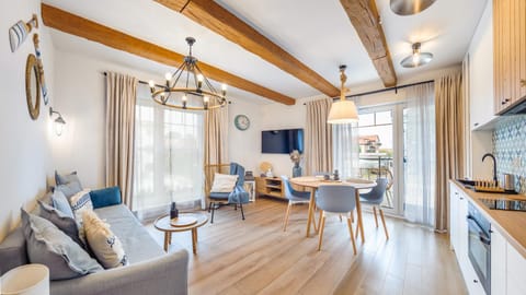 Living room, Photo of the whole room, Dining area