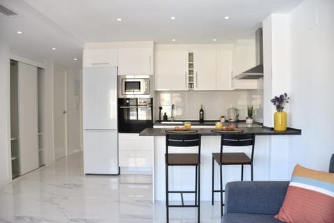 Kitchen or kitchenette, oven, toaster