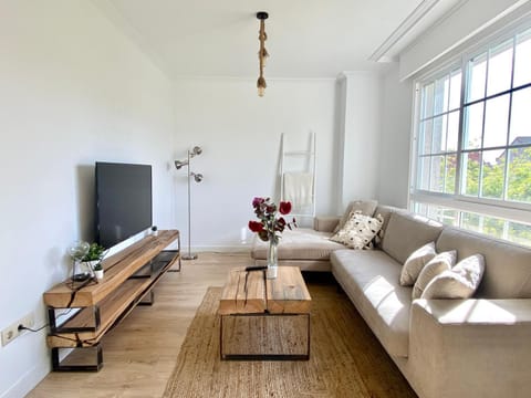 Communal lounge/ TV room, TV and multimedia