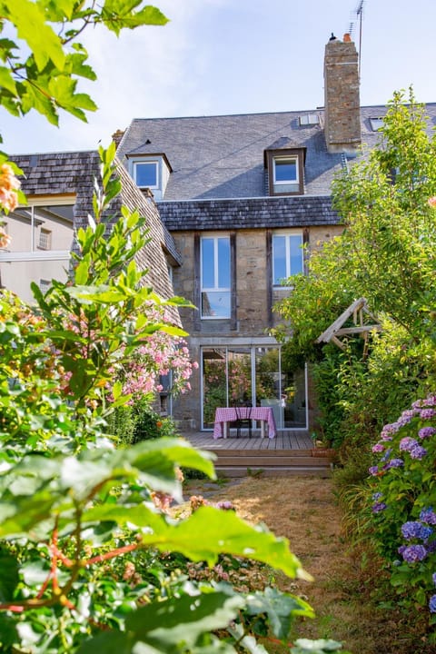 Garden, Garden