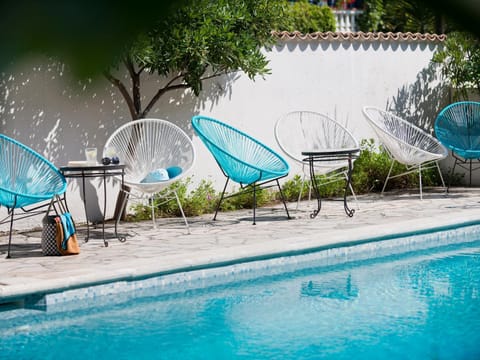 Facade/entrance, Swimming pool, Swimming pool