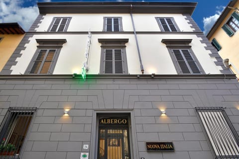 Property building, Facade/entrance