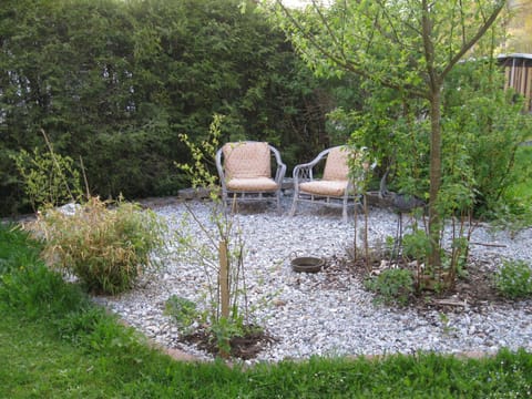 Garden, Area and facilities