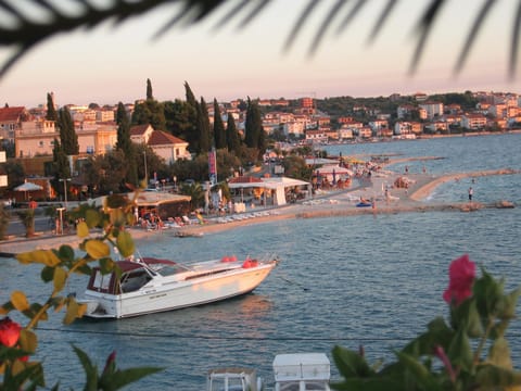 Day, Sea view