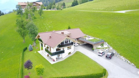 Day, Natural landscape, Bird's eye view, Summer, BBQ facilities, Garden, Balcony/Terrace, Garden view, Mountain view
