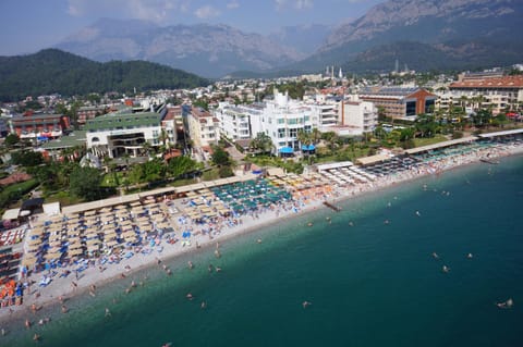 Bird's eye view, Beach