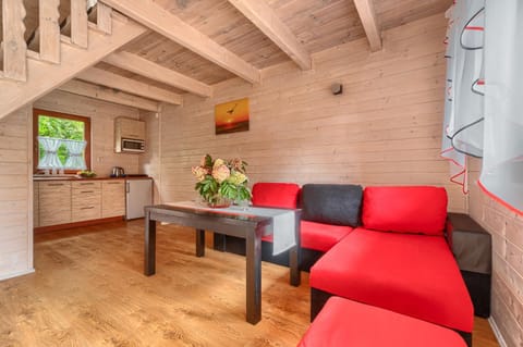 View (from property/room), Kitchen or kitchenette, Living room, Photo of the whole room, Decorative detail, Seating area, Garden view, Area and facilities, minibar