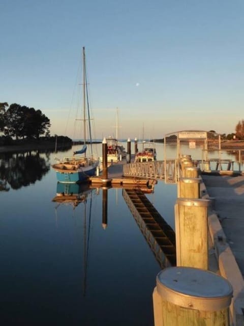 Kadi House - Unit 2 Apartment in Wynyard