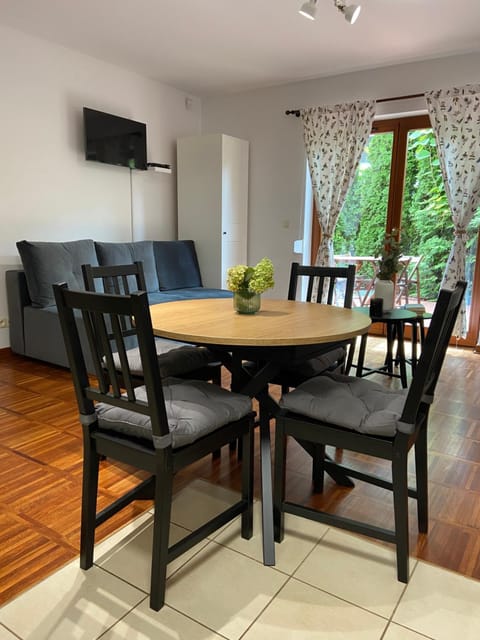 La Playa Apartament z ogródkiem Apartment in Pomeranian Voivodeship