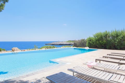 Sea view, Swimming pool