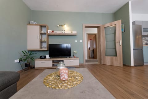 Blue home House in Makarska