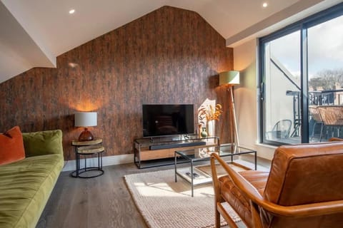 The Quadrant - The Garret Apartment in York