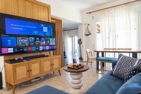 TV and multimedia, Living room, Seating area