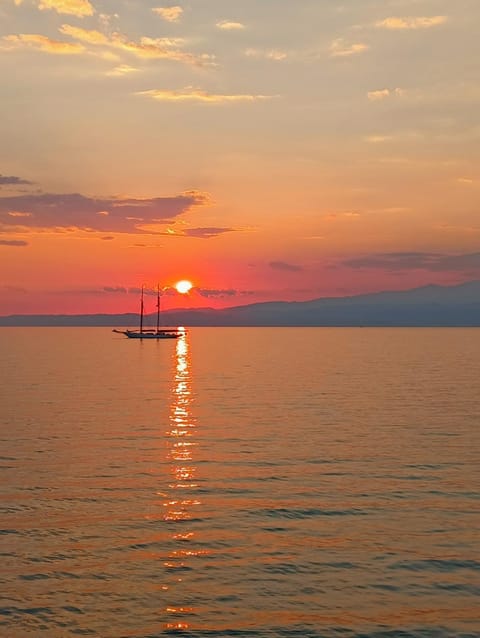 Golden Sunset Beach Apartment Apartment in Thasos