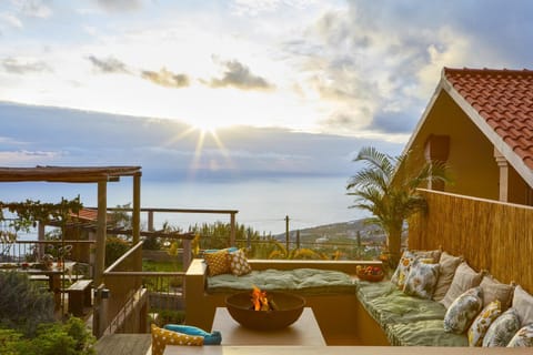 Natural landscape, View (from property/room), Balcony/Terrace, Mountain view, Sea view