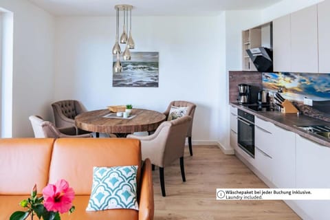 Kitchen or kitchenette, Living room, Dining area, Food, Food, stove, kitchen, kitchen