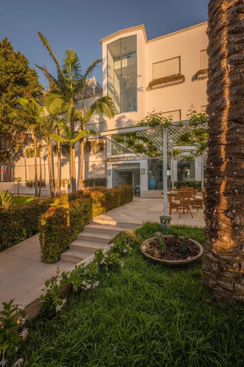 Property building, Garden view