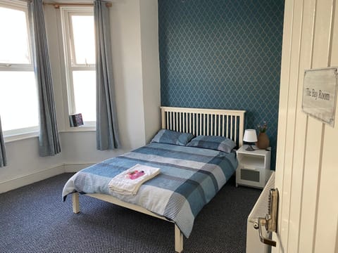 The Bay En-suite Room Vacation rental in Plymouth