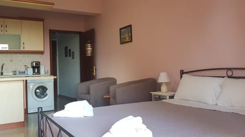 Photo of the whole room, Seating area, Bedroom