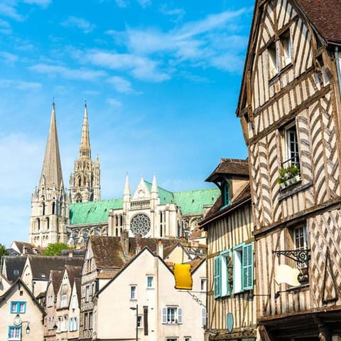 En mode cinéma! Hyper centre ville avec terrasse Apartment in Chartres