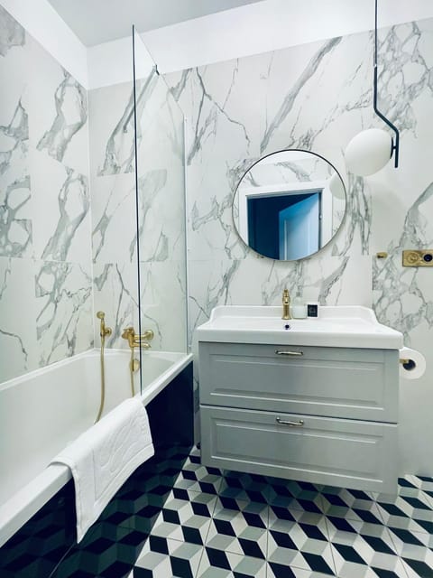 Shower, Bathroom, Bath