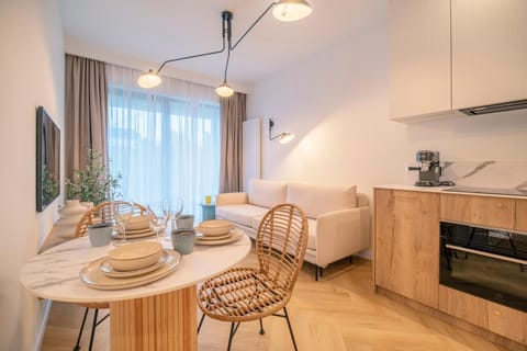 Kitchen or kitchenette, Living room, Seating area
