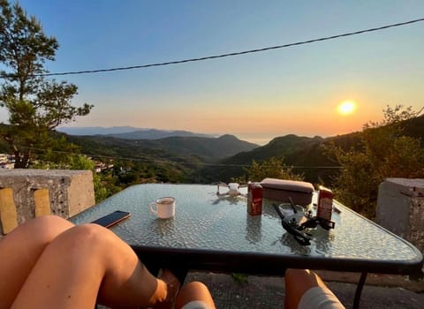 Natural landscape, View (from property/room), Balcony/Terrace, Mountain view, Sunrise, Sunset