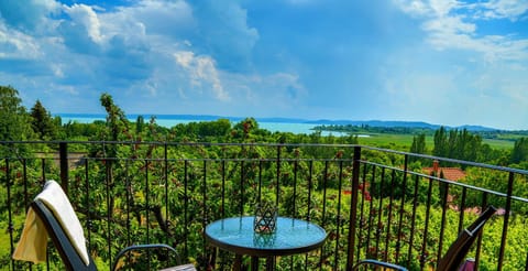 Patio, Patio, Day, Natural landscape, View (from property/room), View (from property/room), Balcony/Terrace, Balcony/Terrace, Garden view, Garden view, Lake view, Lake view, Inner courtyard view