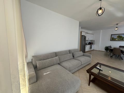 Suites Kozi Hotel in Sarandë