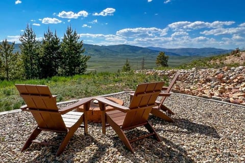 Summer's End House in Granby