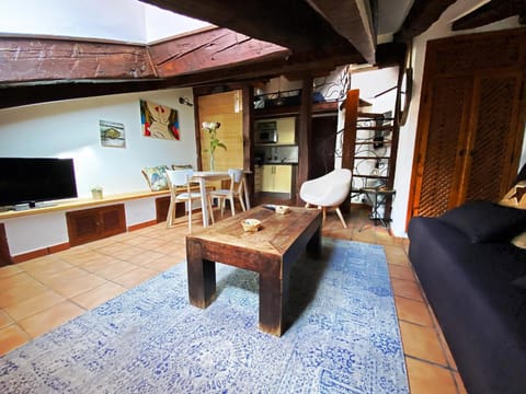 Living room, Lounge or bar, Seating area