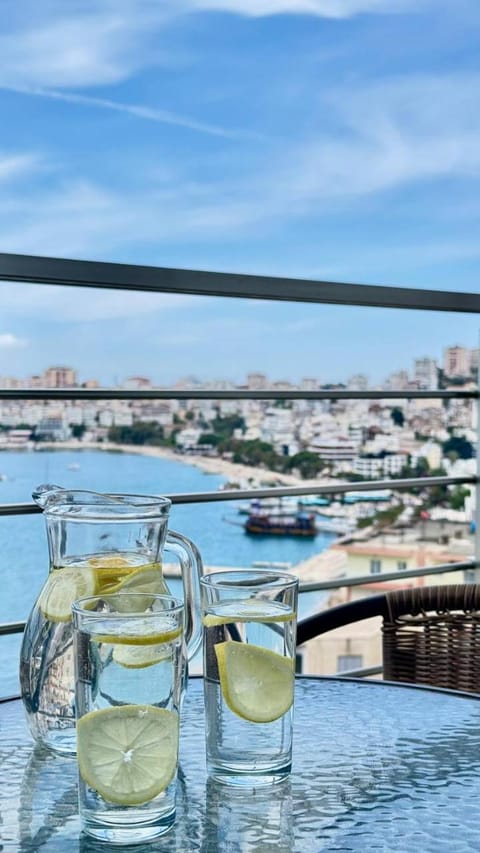 Day, View (from property/room), Balcony/Terrace, City view, Sea view