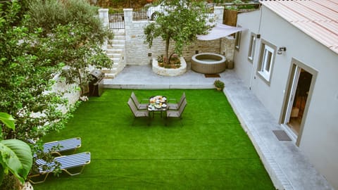 Patio, Garden, Garden view