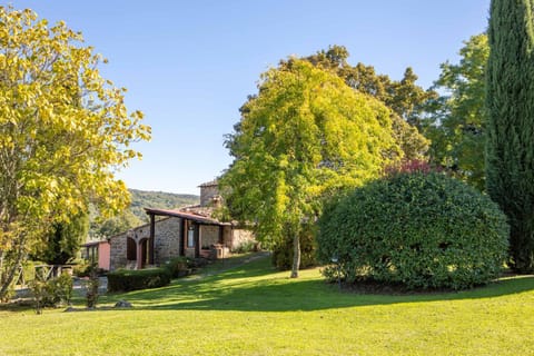 Property building, Garden, On site, Garden view